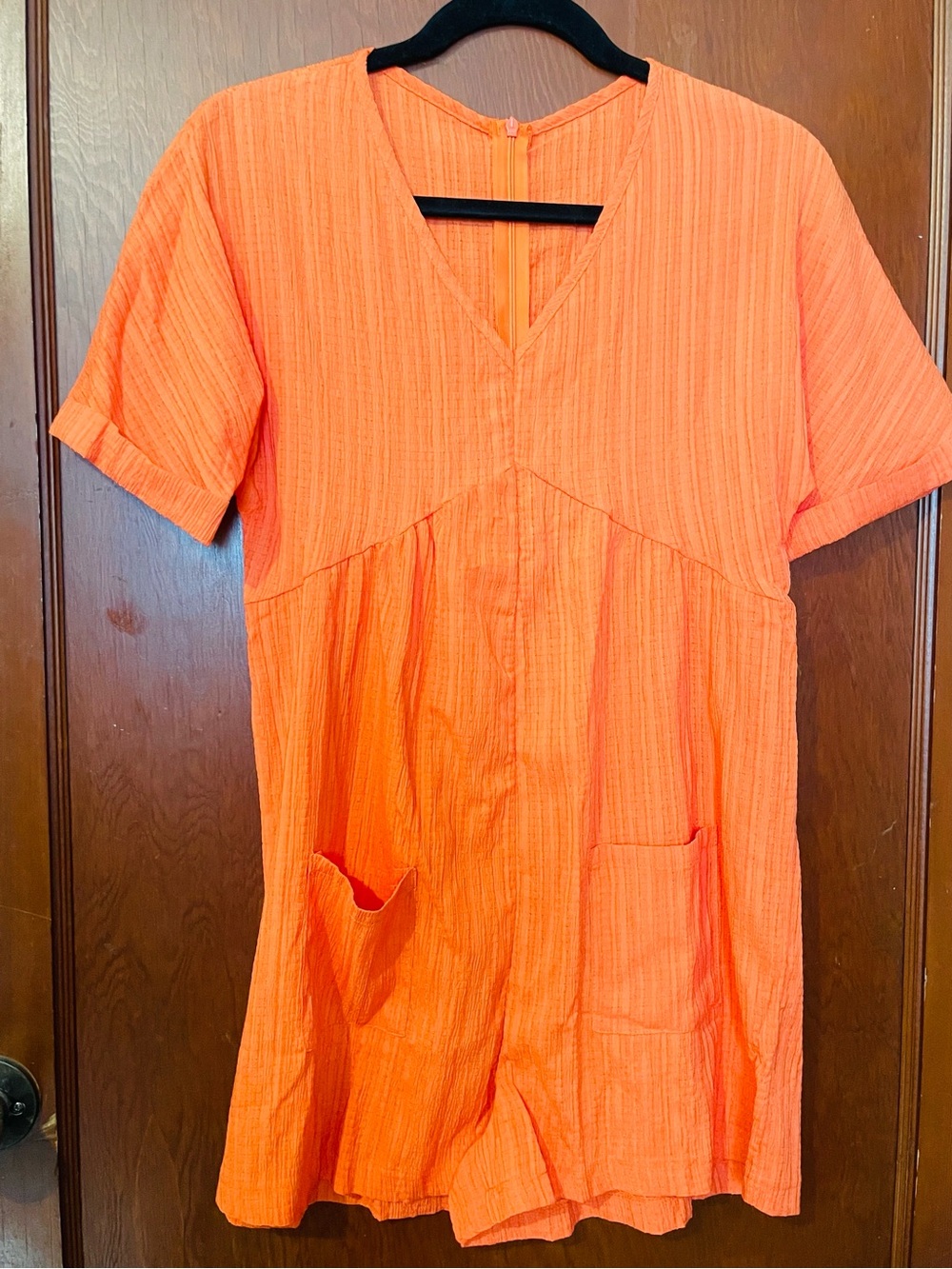Orange V-Neck Short Sleeve Romper Size S